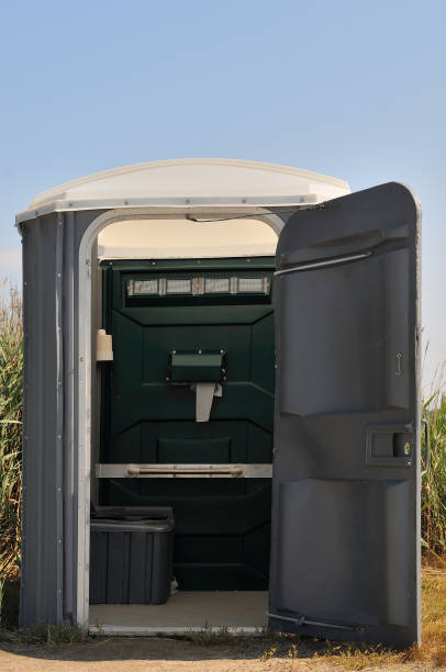 Best Luxury portable toilet rental  in Mayodan, NC